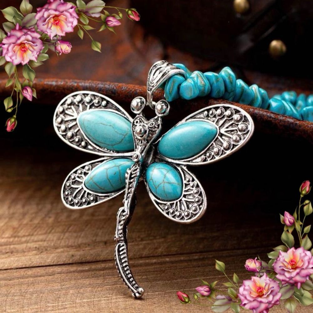 Vintage Western style Cowboy Inspired Turquoise Dragonfly Beads Necklace Pendant